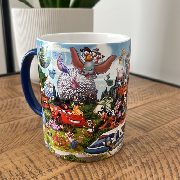 Amazing Walt Disney World Mug - Picture 4 of 8